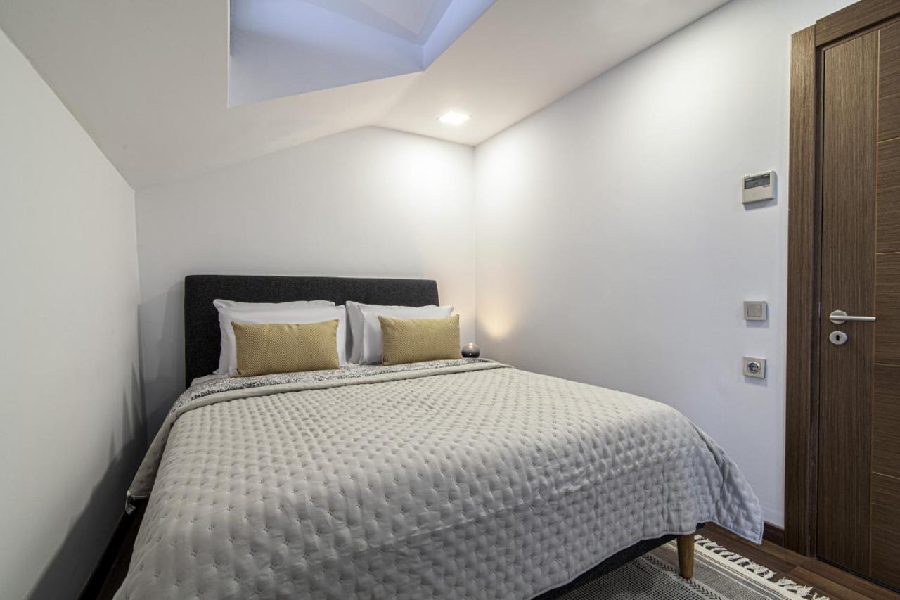 Sleek Residence Flat With Great Location In Sisli イスタンブール エクステリア 写真