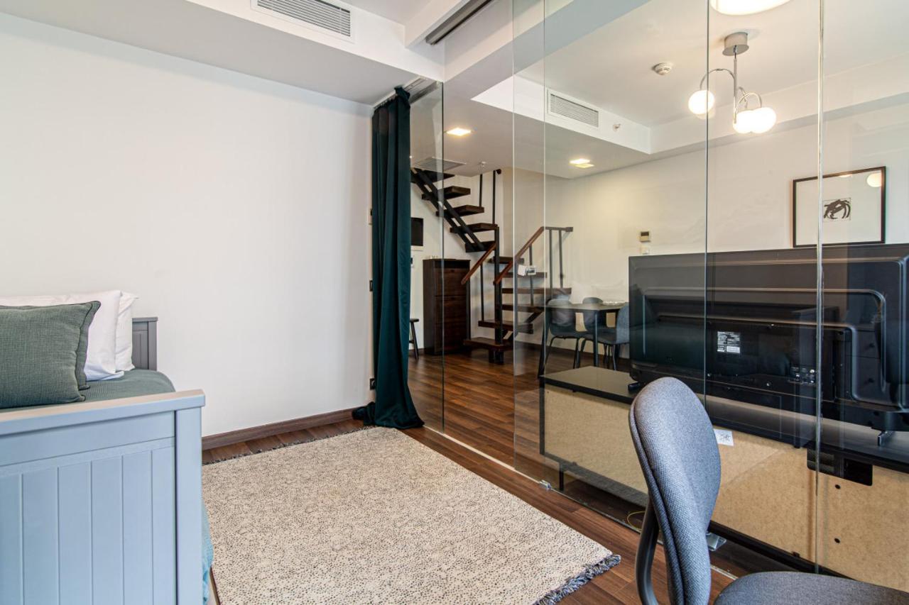 Sleek Residence Flat With Great Location In Sisli イスタンブール エクステリア 写真